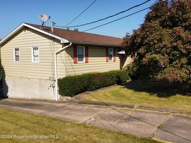 925 Jessup Ave, Dunmore, PA 18512 - photo 3