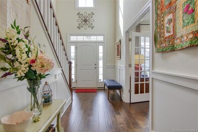 Bright 2-story entry.
