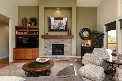 20880 Tamar Ln, Bend, OR 97702 - photo 3