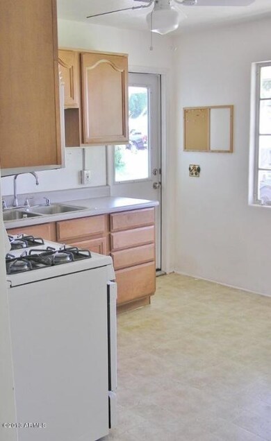 REMODELED EAT-IN KITCHEN