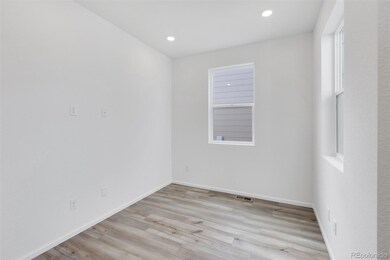 5479 N Elk St, Aurora, CO 80019 - photo 6