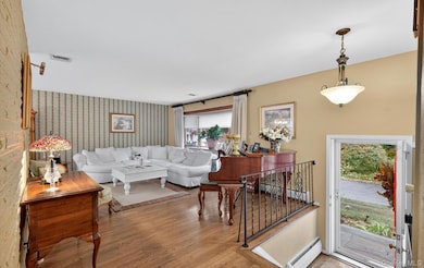 15 Duke Place, Glen Cove, NY 11542 - photo 7