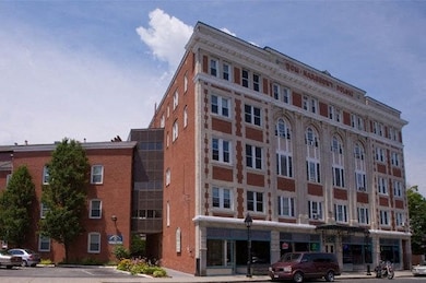 144 Cabot St, Chicopee, MA 01013 - photo 2