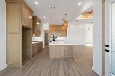 2033 Sunset Ridge Dr, Weatherford, TX 76087 - photo 7