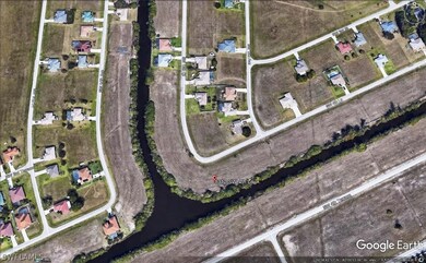 1312 SW 4th Ln, Cape Coral, FL 33991 - photo 3