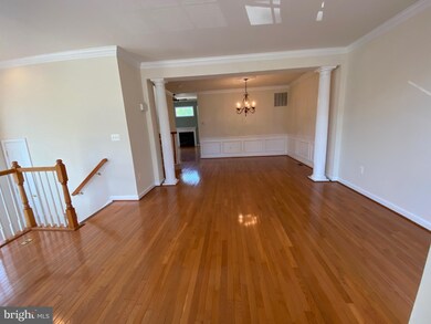 16446 Steerage Cir, Woodbridge, VA 22191 - photo 5