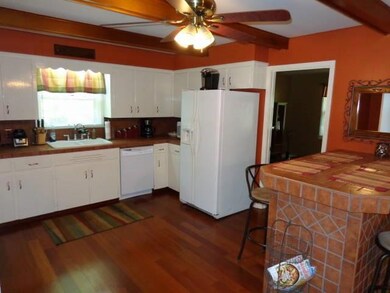 203 Oakwood Dr, Shelbyville, TN 37160 - photo 7