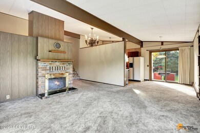 Living room to dining