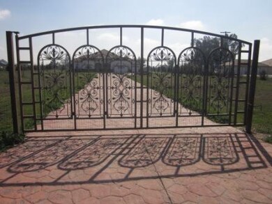 10269 E Mckinley Ave, Sanger, CA 93657 - photo 3