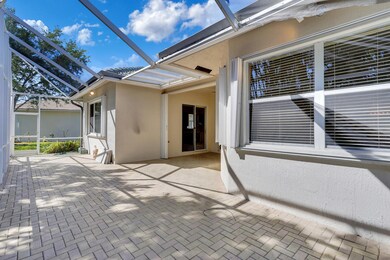 9094 Bay Harbour Cir - 35