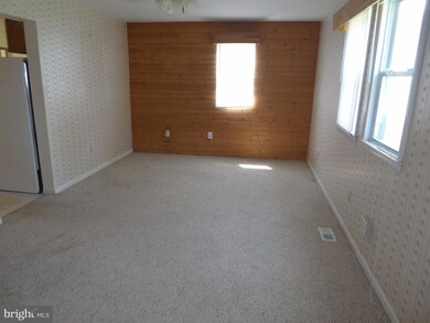 303 Mimosa Ave, Colonial Beach, VA 22443 - photo 6