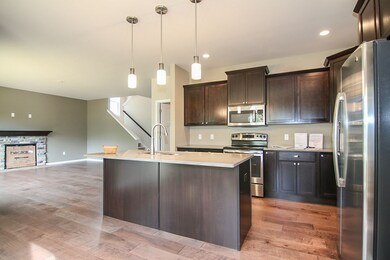 642 Prairie Grass Rd, Oregon, WI 53575 - photo 2