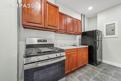 2023 Hughes Ave, Bronx, NY 10457 - photo 5