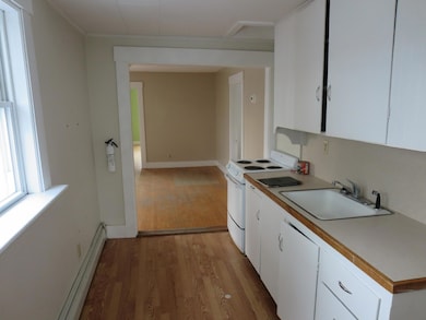 135 Main St, Sangerville, ME 04479 - photo 6