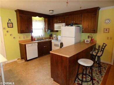 4724 Black Oak Rd, North Chesterfield, VA 23237 - photo 7