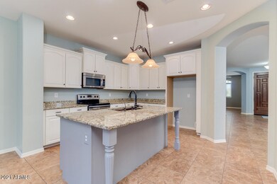 407 W Leatherwood Ave, San Tan Valley, AZ 85140 - photo 3