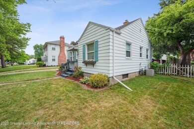 553 N Dexter Dr, Lansing, MI 48910 - photo 4