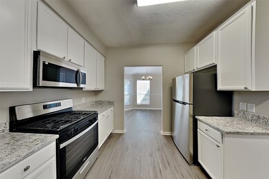 2311 Urban Forest Ct, Spring, TX 77386 - photo 5