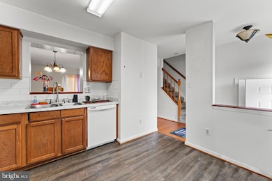 1636 Winding Brook Way, Windsor Mill, MD 21244 - photo 4