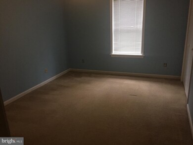 23222 Scotch Pine Ct, California, MD 20619 - photo 5