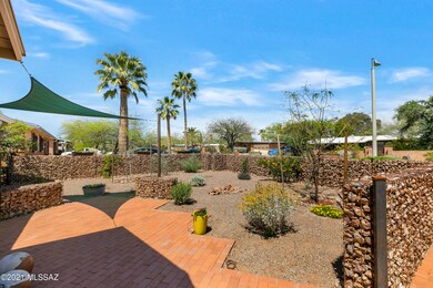 Luscious front courtyard.