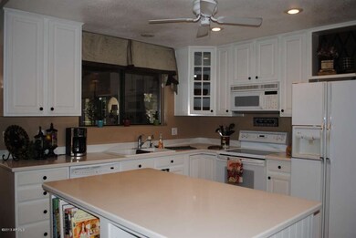 Kitchen 3