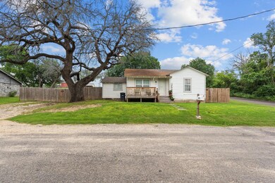 602 Duke St, Weatherford, TX 76086 - photo 2