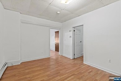 512 Union Ave unit 1, Paterson, NJ 07522 - photo 6