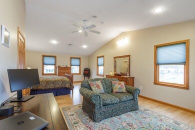 6 Tufts Dr, Nashua, NH 03064 - photo 4
