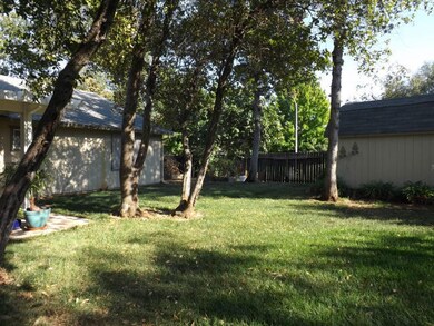 3330 Lawrence Rd, Redding, CA 96002 - photo 2