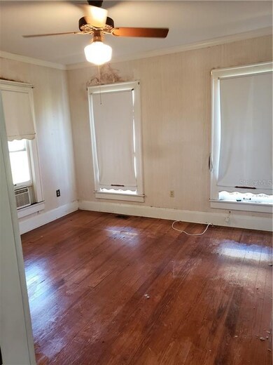 Den/Family Room