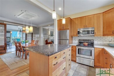 320 E 50th St, Savannah, GA 31405 - photo 4