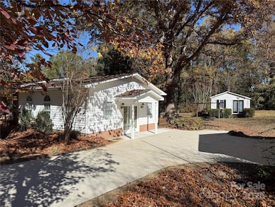 110 Forest Dr, Locust, NC 28097 - photo 6