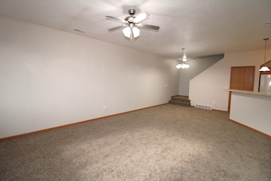 2731 N Broadway, Minot, ND 58703 - photo 4
