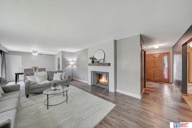 1425 Ridgeway Rd, Lincoln, NE 68506 - photo 5