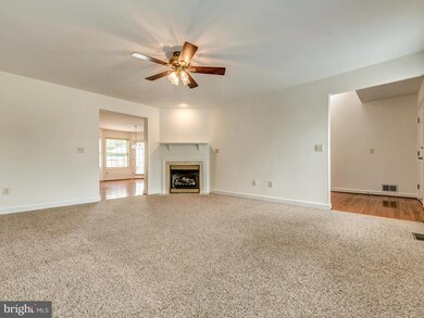 16813 Bowen Ct, Williamsport, MD 21795 - photo 5