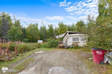 37-FRONT EXTERIOR_NWW_IMG_5