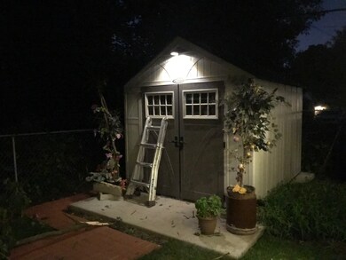 879 Foran Ln, Aurora, IL 60506 - photo 6