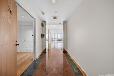 200 Patterson Ave unit 210, San Antonio, TX 78209 - photo 5