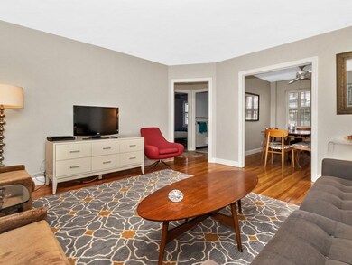 7 Hammond Pond Pkwy unit 2, Chestnut Hill, MA 02467 - photo 5