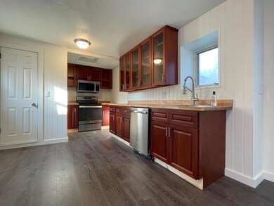 15 Cross St, Sanford, ME 04073 - photo 4