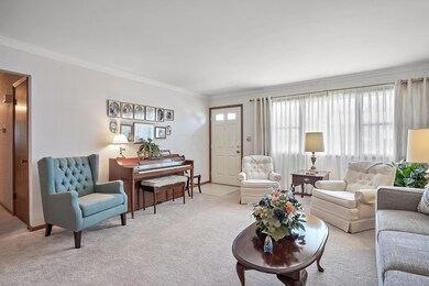 1293 Kildale Square N, Columbus, OH 43229 - photo 4