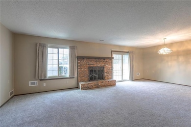 1407 W Stone Blvd, Raymore, MO 64083 - photo 3