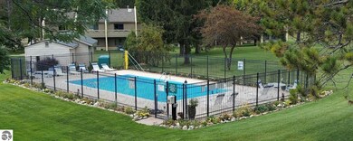 5000 S Townhouse Dr unit B4, Cedar, MI 49621 - photo 4