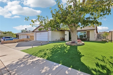 7247 Pleasant View Ave, Las Vegas, NV 89147 - photo 4