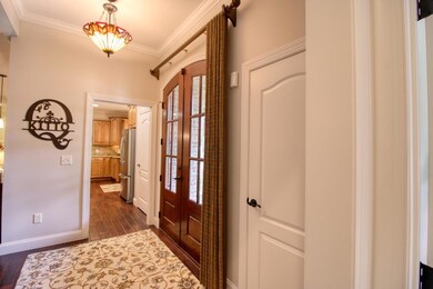 136 Trentwood Dr, Crossville, TN 38558 - photo 3