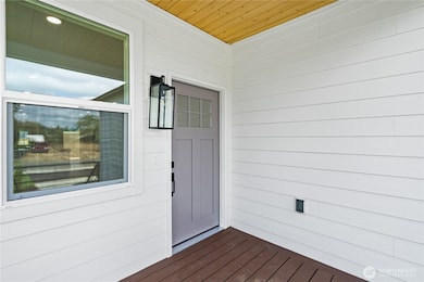 213 W Harriman St, Aberdeen, WA 98520 - photo 4