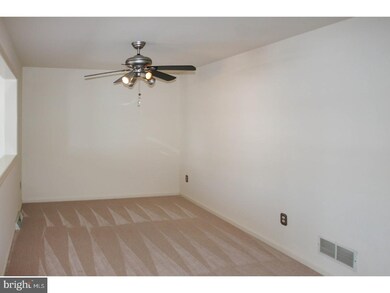 203 S 2nd Ave, Reading, PA 19611 - photo 4