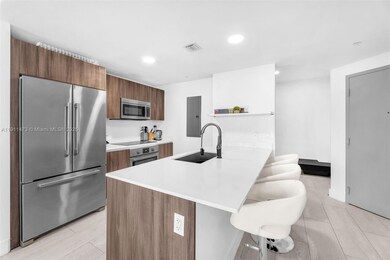 Aria on the Bay unit 4311, Miami, FL 33132 - photo 6