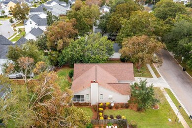 Beautifully Landscaped Yard!!
